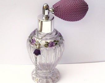 Painted Lavender, Romantic Boho, Antique Perfume Bottles, Beautiful Perfume, Antique Perfume, Perfume Atomizer, Victorian Decor, Romantic Decor, Lavender Roses