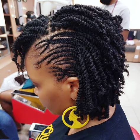 Flat Twist Hairstyles, Senegalese Twist Hairstyles, Bob Braids Hairstyles, Hair Twists, Short Box Braids Hairstyles, Natural Hair Stylists, African Hair Braiding Styles, Hair Twist, Natural Hair Twists