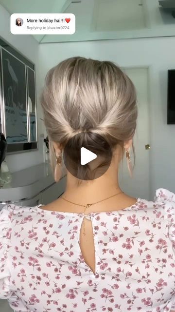 Fancy Low Bun Short Hair, Short Hair Easy Bun, Updo For Bob Haircut, Quick Easy Updos For Short Hair Shoulder Length Wedding Hairstyles, Easy Hair Buns For Short Hair, Quick Updos For Short Hair, Short Hair Updo Easy For Work, How To Do An Updo Yourself, Upstyles For Short Hair