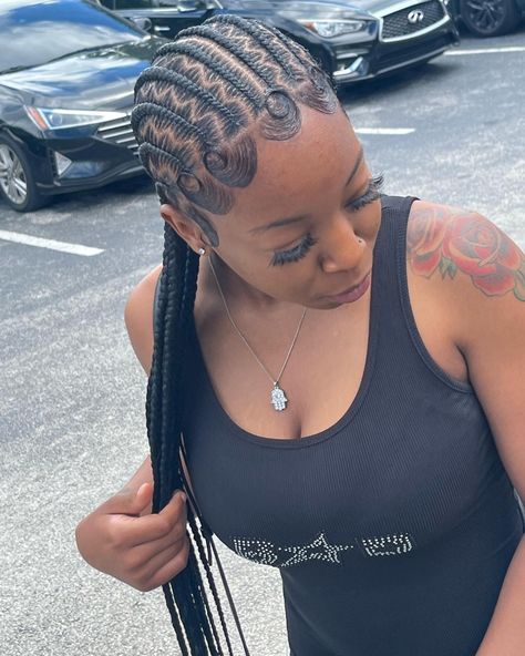 Zig Zag Part Feed In Braids, Canrows Going Back Braids, Straight Backs With Design, Stitch Braid Styles For Black Women, Straight Back Cornrows With Curly Ends, Up In One Cornrow Braids, Row Back Braids, 12 Stitch Braids With Design, Straight Back Stitch Braids With Design