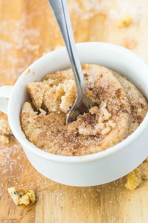 Healthy 1 Minute Apple Cinnamon Muffin Coconut Flour Mug Cake, 1 Minute Mug Cakes, Apple Cinnamon Muffins Recipe, Vegan Mug Cakes, Mug Cake Healthy, Muffin In A Mug, Pudding Chia, Fruity Recipes, Cake Light