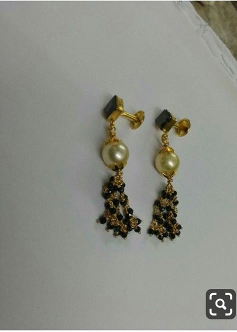 Nallapusalu Kammalu, Nallapusalu Earrings, Black Beads Ear Rings Gold, Gold Jumkas, Beaded Wedding Jewelry, Gold Earrings For Kids, Small Earrings Gold, Black Stone Earrings, Simple Gold Earrings