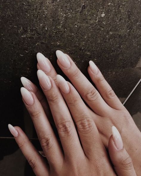 Ombre Manicure Ideas, Nude To White Ombre Nails, Nude And White Ombre Nails, Ombré Nails Pink, Pink To White Ombre Nails, Pink White Ombre Nails, White Ombré Nails, Nude Ombre Nails, White Ombre Nails