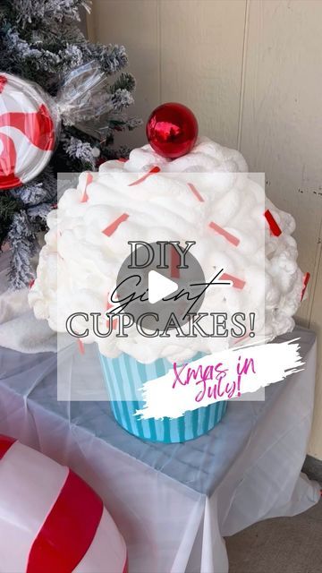 Diy Outdoor Gingerbread Decorations, Outdoor Cupcakes, Diy Xmas Decorations Outdoor, Giant Gingerbread House, Gingerbread House Decor, Giant Cupcake Cake, Candy Decorations Diy, Cupcake Decorating Party, Ginger Bread House Diy