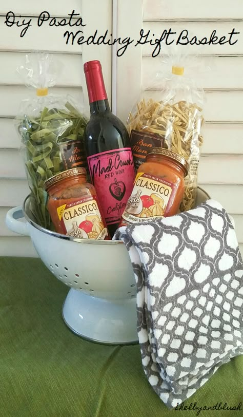 DIY Pasta Gift Basket For Wedding Gifts!! Silent Auction Gift Basket Ideas Cheap, Diy Pasta Gift Basket, Easy Diy Pasta, Small Gift Basket Ideas, Thrifted Gift Ideas, Wedding Shower Gift Ideas, Thrift Gifts, Thrifted Gifts, Raffle Basket Ideas