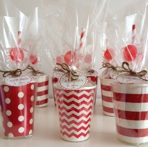 Baby Party Favors, Favors Ideas, Diy Party Favors, Cookie Packaging, Candy Bouquet, Diy Valentines Gifts, Diy Birthday Gifts, Baby Party, Valentine Crafts