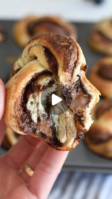 Manuela Mazzocco on Instagram: "✨Braided Nutella Buns ✨ 
…Got a thing for you❤️ Can you think of something better than waking up to one of these pillowy soft and fragrant brioche buns, filled with nutella and served up in a cute braided bun?!? ... next to a steamy hot cup of coffee, of course😍 These buns are a sure way to knock you off the bed quickly in the morning and dash to the breakfast table. And if you’re wondering, they do taste as good as they look 🤣
RECIPE: 
2 1/2 cups (320 gr)  bread flour
1 packet (1/4 oz, 21 gr) active dry yeast
1 teaspoon salt
1/4 cup (50 gr)  sugar
1 large egg
1/2 cup (120 ml) milk, warm
4 oz (115 gr) unsalted butter, softened 
about 1 cup Nutella or other chocolate spread
1 egg for the egg wash
1 teaspoon water
.
DIRECTIONS on the website: 🔗 in profile,