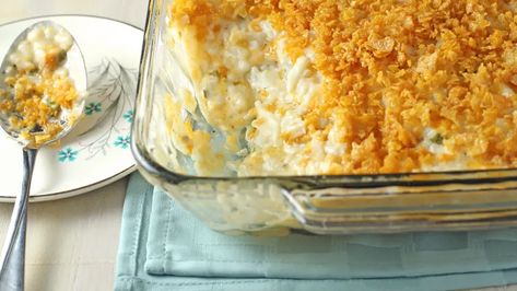 Funeral Potatoes Recipe - Food.com Wedding Potatoes, Chicken Delight Recipe, Chicken Delight, Potatoe Casserole Recipes, Potato Casserole, Cereal Recipes, Cream Of Chicken Soup, Creamed Mushrooms, Potato Recipes