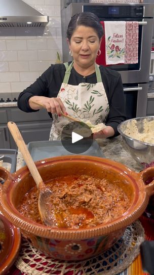 719K views · 9.3K reactions | Red or green tamales? Why not make both? #cookingismypassion #tamaleseason #redchile | Salty Cocina | Salty Cocina · Original audio Salty Cocina Recipes, Tamales Authentic Mexican, Green Tamales, Tamale Sauce, Authentic Mexican Food Recipes, Tamales Recipe Pork, Salty Cocina, Mexico Recipes, Mexican Dinners