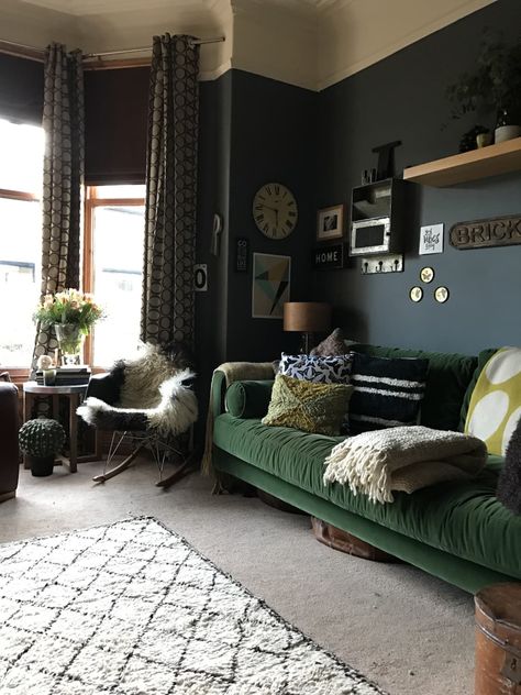 House Tour: A Dark & Dreamy Victorian House in the UK | Apartment Therapy Dark Eclectic Living Room, Moody Green Living Room, Doobie Den, Dark Moody Living Room, Den Designs, Moody Green, Moody Living Room, Green Living Room Decor, Moody Vintage