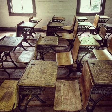 Old Fashioned School, Movie Moodboard, Old School Desk, Peeling Wallpaper, Old School Desks, Lizzie Borden, Old West Town, Sunday School Rooms, What Once Was