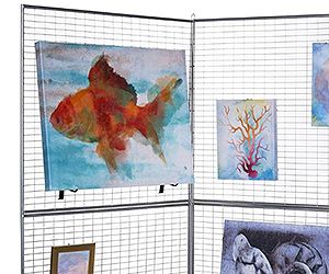 Portable art display walls are the best tools for hanging artwork at indoor or outdoor fairs and shows Art Show Display, Art Display Panels, Metal Wire Art, Art Display Wall, Hang Artwork, Hanging Artwork, Display Panel, Hanging Paintings, Outdoor Art