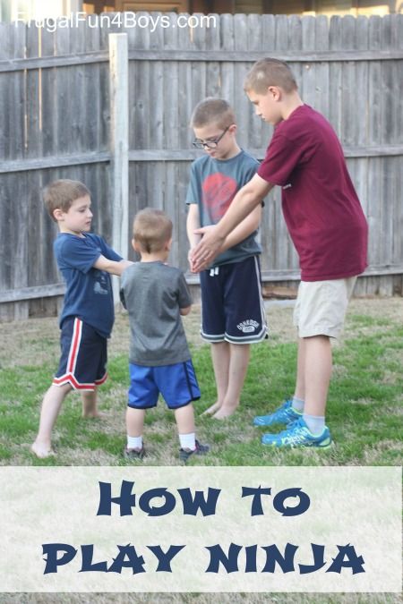 How to play "Ninja" - a fun game for kids that doesn't require any materials! Hand Games For Groups, Ninja Activities, Ninja Games, Summer Camp Games, Youth Group Activities, Ninja Birthday Parties, Reunion Games, Ninja Party, Gym Games