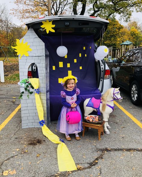 Rapunzel Trunk Or Treat Ideas For Cars, Castle Themed Trunk Or Treat, Tangled Theme Trunk Or Treat, Descendants Trunk Or Treat Ideas For Cars, Rapunzel Castle Diy, Princess Castle Trunk Or Treat, Rapunzel Trunk Or Treat Ideas, Trunk Or Treat Rapunzel, Trunk Or Treat Castle Theme