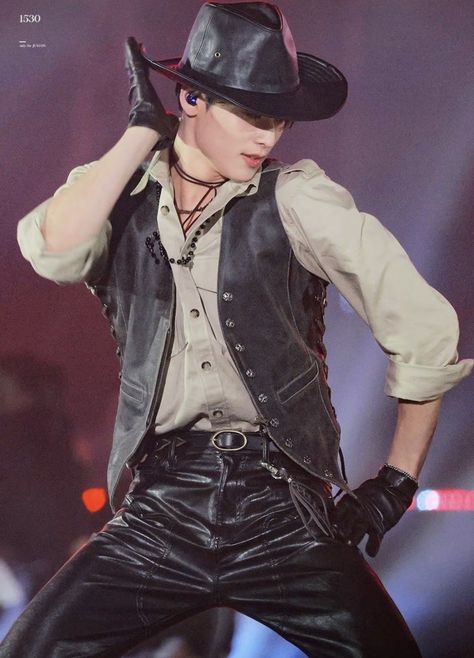 Cowboy Outfits For Boys, Cowboy Aesthetic, Hot Kpop, Shiny Pants, Cowboy Outfits, Korean Boys, Human Poses Reference, Concert Fits