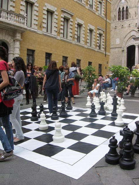 https://flic.kr/p/8dQwjt | Giant Chess, Sienna | Who doesn't love a giant board game? Giant Chess Board, Giant Chess, Event Booth Design, Event Booth, Set Ideas, Backyard Games, Chess Game, Booth Design, Chess Set