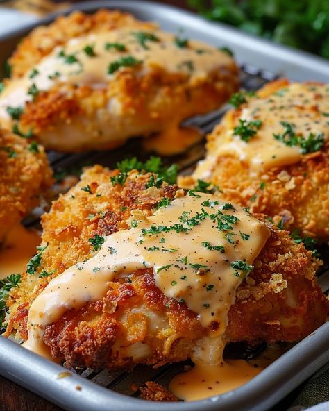 Crispy Cheddar Chicken - NorthEast Nosh Recipes Chicken Cheese Skillet, Chicken Dinner Sides Dishes, Chicken And Mashed Potatoes Dinner Ideas, Best Supper Recipes, Cheese It Chicken, Chicken And Mashed Potatoes Recipes, Mashed Potatoes Dinner Meals, Chicken Breast Meals, Chicken And Goat Cheese