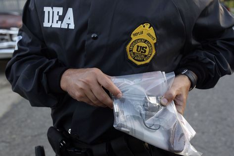 DEA #agent #charged with facilitating #drug shipments... Kanye West And Kim, Federal Agent, Special Agent, Fbi Agent, Classic Games, Puerto Rico, To Sell, Things To Sell, Federal