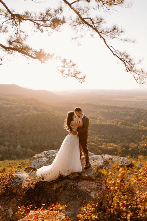 Arkansas Elopement, State Park Elopement, Arkansas Wedding Venues, Petit Jean State Park, Fall Mountain Wedding, Mountain Wedding Photos, Fall Wedding Photography, Best Places To Elope, Fall Wedding Photos