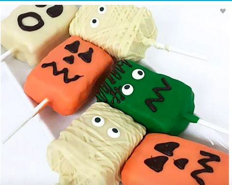 Halloween Food Gifts, Halloween Rice Crispy Treats, Halloween Chocolate Covered Strawberries, Halloween Rice Krispies, Thanksgiving Chocolates, Halloween Rice Krispie Treats, Company Halloween, Chocolate Rice Krispie Treats, Halloween Themes Decorations