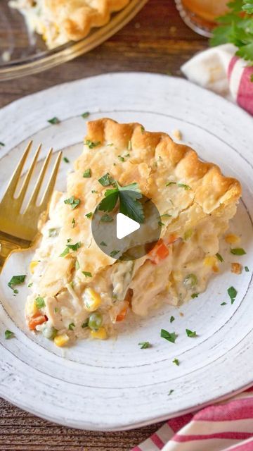 Mediterranean Diet & Lifestyle🇺🇲 on Instagram: "🌿🫒CHICKEN POT PIE 🥧
🫶Thanks @shelikesmilk

💁‍♀️ Type "Great" If You Want to Get More Recipes From @mediterraneandiet.plan

👉 Follow my page @mediterraneandiet.plan to get Mediterranean diet recipes for healthy lifestyle

This one is for my gravy lovers! No bottom crust, rotisserie chicken and all in one pan, chicken pot pie at home just became a whole lot easier!

1-2 tbsp extra virgin olive oil
2 celery stalks, chopped
2 large carrots, chopped
1 shallot, finely chopped
3 tbsp butter 🐄
3 tbsp flour
1/2 cup dry white wine
2 cups chicken stock
1/2 cup heavy cream 🐄
1 tbsp fresh parsley, chopped
1-2 cups shredded chicken
1/2 cup canned or frozen sweet corn
1/2 cup canned or frozen peas
1 puff pastry sheet
1 egg beaten for wash
S&P to t One Pan Chicken Pot Pie, Pan Chicken Pot Pie, Easy Chicken Pot Pie, One Pan Chicken, Chicken Entrees, Chicken Pie, Cremini Mushrooms, Pot Pies Recipes, Chicken Pot Pie Recipes