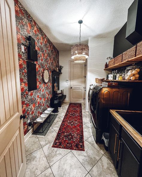 Dark Eclectic Laundry Room, Vintage Rug In Kitchen, Quirky Modern Home Decor, Edgy Laundry Room, Utility Room Basement, Moody Vintage Laundry Room, Laundry Room Maximalist, Whimsigoth Laundry Room, Moody Laundry Room Wallpaper