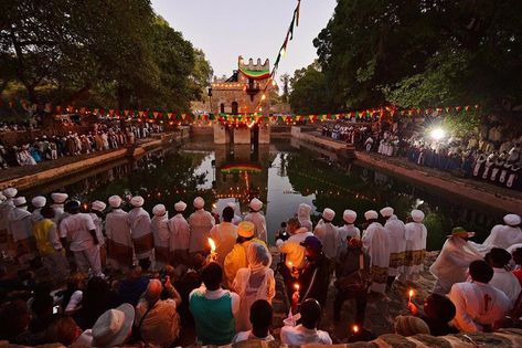 Orthodox Ethiopia, Gonder Ethiopia, Habesha Aesthetic, Ethiopia Aesthetic, Ethiopian Aesthetic, Ethiopia History, History Of Ethiopia, Ethiopian People, Ethiopian Culture