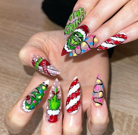 Christmas Nail Designs Acrylic, Nail Art Noel, Unghie Sfumate, Fake Nails Long, Unghie Nail Art, December Nails, Winter Nails Acrylic, Nails Green, Nails Winter