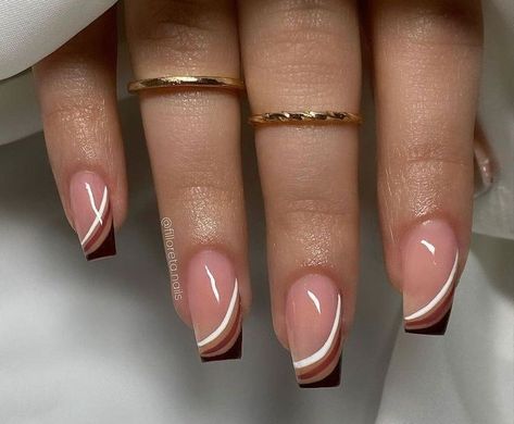 There's a new beauty trend taking over Instagram and it's absolutely stunning. Say hello to "quartz nails". Simple Chic Nails Classy Square, Brown French Manicure Square, Trendy Nails Short Square Fall, Vacation French Nails, Brown Biab Nails, Short Square Acrylic Nails Brown, Brown Nails Short Square, Fall Short Acrylic Nails, Mom Nails Short