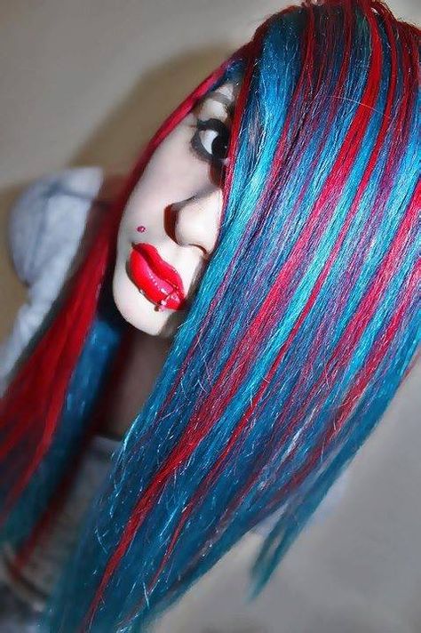 Patriotic Hairstyles, Blue Red Hair, Red And Blue Hair, Blue And Red Hair, Awesome Hair Color, Rock Star Hair, Cybergoth Fashion, Blue And Pink Hair, Edgy Hair Color