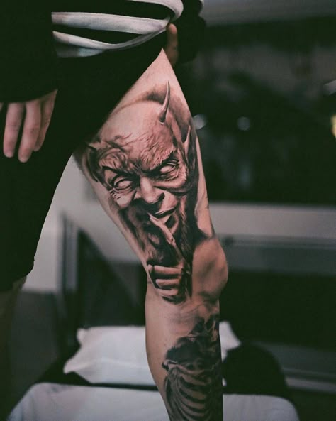 Tattoo Skills, Good And Evil Tattoos, Wormhole Tattoo, Thigh Tattoo Men, Black And Grey Realism, 42 Tattoo, Evil Skull Tattoo, Chicano Tattoos Sleeve, Full Leg Tattoos