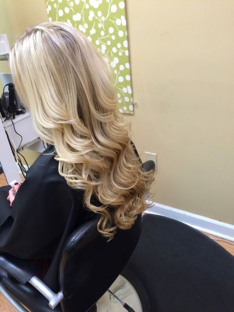 Prom Loose Hairstyles, Hoco Hair Curled Down, Prom Hair Blonde Medium Length, Loose Curls Medium Length Hair Blonde, Blonde Curled Hair Prom, Big Curls Blonde Hair, Loose Curl Wedding Hair Down, Long Blonde Hair Curled, Loose Curls Prom Hair