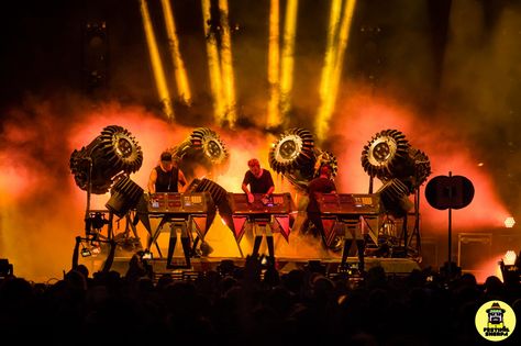 Sherp Interview: The Glitch Mob - In the world of industrial electrogaze, The Glitch Mob is a force, literally and figuratively. The Sherp caught them in action at the Moonrise Festival! Moonrise Festival, The Glitch, Festivals Around The World, A Force, Music Festivals, Music Festival, Good Music, Force, Around The Worlds