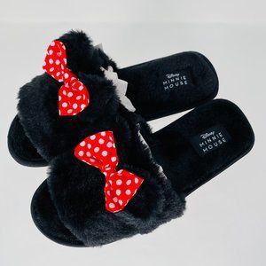 Minnie Mouse Slippers, Mickey Mouse Slippers, Mickey Mouse Quilt, Yellow Slippers, Disney Slippers, Gold Slippers, New Mickey Mouse, Christmas Slippers, Winnie The Pooh Plush