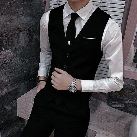 Gentleman Aesthetic, Classy Outfits Men, Classy Suits, Stylish Men Casual, Guys Clothing Styles, Elegante Casual, Elegant Man, Tomboy Style Outfits, Men Fashion Casual Outfits