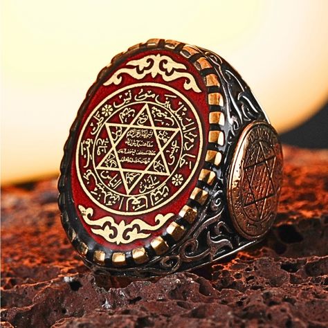 Secret Seal Of King Solomon 925 Sterling Silver Ring In Ruby Red Brand New In A Gift Box Marvelous Gift For Loved Ones! Please Let Me Know Your Ring Size Once You Place Your Order. King Solomon Seals, Solomons Ring, Rey Salomon, Japan Temple, King Ring, Solomons Seal, King Solomon, 925 Ring, 925 Silver Rings