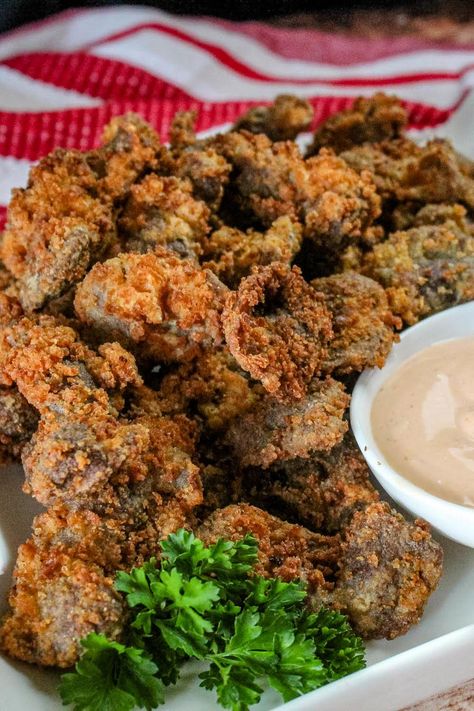 Chicken Gizzards Recipe, Creative Chicken Recipes, Fried Chicken Gizzard Recipe, Fried Gizzards, Easy Honey Garlic Chicken, Honey Baked Chicken, Gizzards Recipe, Grilled Chicken Legs, Loaded Baked Potato Salad