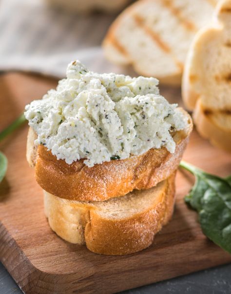 Tomato Crostini With Whipped Feta, Food Network Appetizers, Whipped Feta Recipe, Tomato Crostini, Fig Appetizer, Herbed Ricotta, Summer Appetizers, Feta Recipe, Best Appetizer