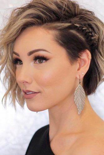 Sexy Short Hairstyles To Turn Heads This Summer 2020 ★ Wedding Hairstyles Undercut, Undercut Wedding Hair, Undercut Updo Hairstyles Wedding, Subtle Undercut Women, Undercut Wedding Hairstyles, Popular Short Haircuts, Chloe Brown, Cute Braided Hairstyles, Penteado Cabelo Curto