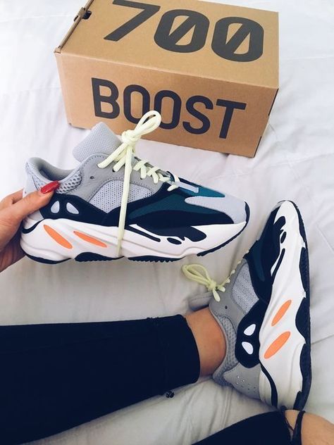 Обувь Air Jordan, Looks Adidas, Adidas Yeezy 700, Nike Classic Cortez, Runners Shoes, Tas Fashion, Men Running, Hype Shoes, Adidas Sneaker