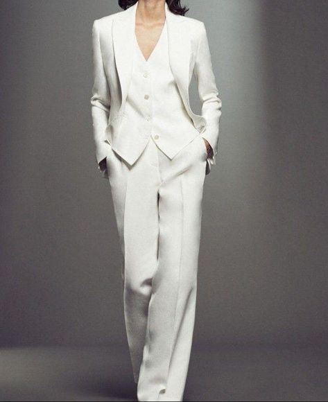 Women Suits Wedding, White Suit, Woman Suit Fashion, Fashion Show Collection, Suit Fashion, Mode Style, White Fashion, Dandy, Elegant Woman