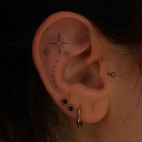 Cartilage Tattoo, Colorful Mandala Tattoo, Inner Ear Tattoo, Sparkle Tattoo, Inspo Tattoo, Saturn Tattoo, Seashell Tattoos, Shell Tattoos, Tattoo Salon