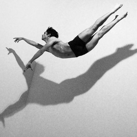 Flying People, Male Ballet, People Reference, Rudolf Nureyev, Male Ballet Dancers, Photographie Portrait Inspiration, Male Dancer, Foto Poses, Poses References