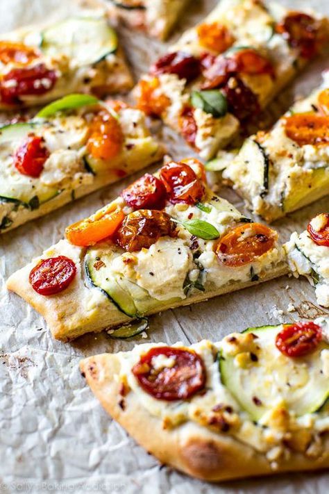 30+ Best Book Club Snacks-Food Ideas For Book Clubs—Delish.com Ricotta Flatbread, Homemade Flatbread Pizza, Herbed Ricotta, Homemade Flatbread, Summer Flavors, Fresh Recipes, Flatbread Recipes, Flatbread Pizza, Hello Fresh