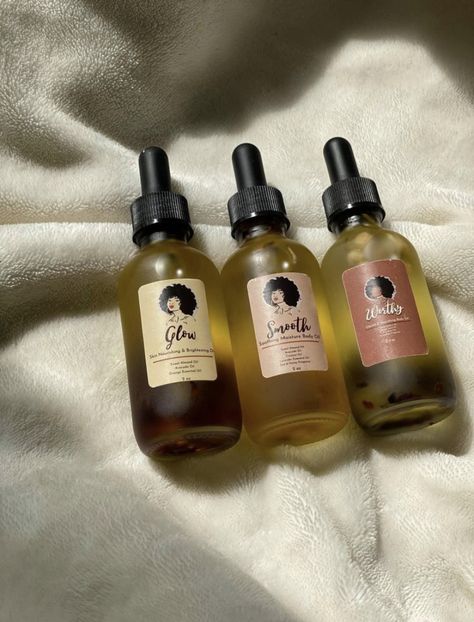 Essential Body Oils, Hair Oil Advertisement, Natural Hair Journey Tips, Hair Journey Tips, Hair Care Oils, Herbs For Hair, Hair Care Growth, Body Hygiene, Natural Hair Care Tips