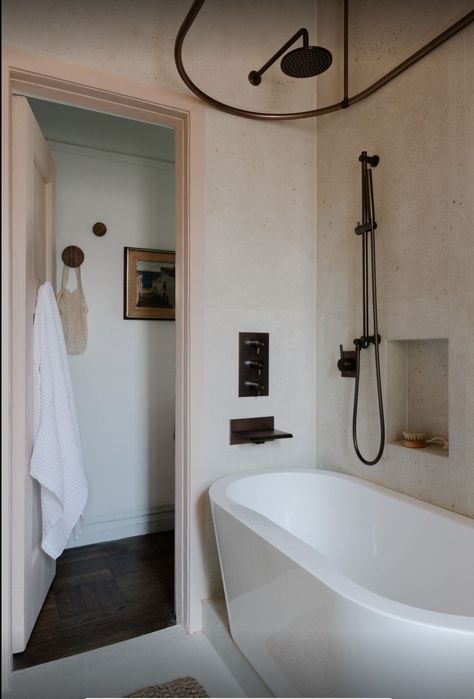 Delia Kenza Turns a Basic Brooklyn Bathroom Into a Modern Retreat Brooklyn Bathroom, Small Bathroom With Bath, Small Bathroom With Tub, Bathtub Surround, Tiny Bath, Bathroom With Tub, Shower Over Bath, Small Bathtub, Bathroom Tub