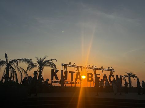 Bali Aesthetic, Tato Dada, Bali Sunset, Bali Trip, Kuta Beach, Kuta Bali, Beach Bali, Bali Beaches, Haikyuu Kageyama