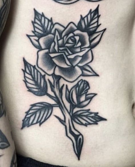 American Traditional Rose Black And Grey, Traditional Rose Black And Grey, American Traditional Rose Tattoo Black, Traditional Side Tattoo, Goth Rose Tattoo, American Traditional Black And Grey, Wolf Tattoo Traditional, Traditional Rose Tattoo, Optical Illusion Tattoos