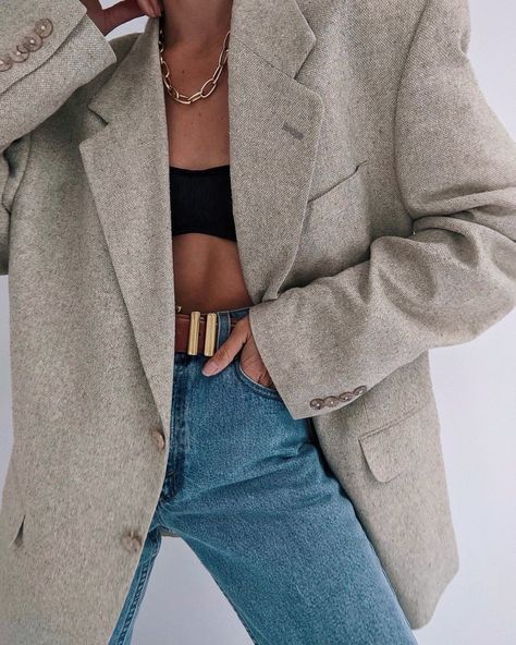 Turtleneck And Blazer, Denim Pants Outfit, Denim Photoshoot, 90’s Outfits, Friday Outfit, Silk Blazer, Stone Grey, Fashion Victim, Grey Blazer