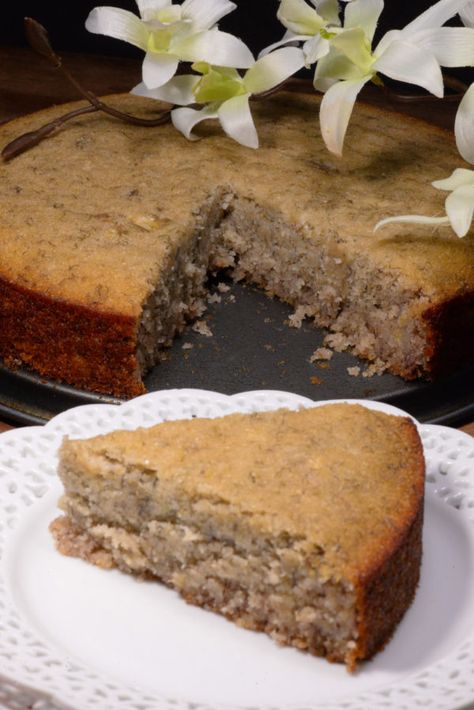 Liberian rice bread is very similar to banana bread.  It is made with mashed bananas and cream of rice for a quick and easy snack.  It is delicious straight out of the oven and it stays nice and moist for up to a week.  This is often served with tea or coffee, we enjoyed it as the starter ... Liberian Rice Bread Recipe, Rice Bread Recipe, Banana And Rice, African Dessert, Rice Bread, West African Food, African Cooking, Banana Cake Recipe, Quick Easy Snacks